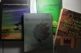 Beberapa di antara karya UU Hamidy yang telah diterbitkan. Foto dokumentasi Bilik Kreatif.